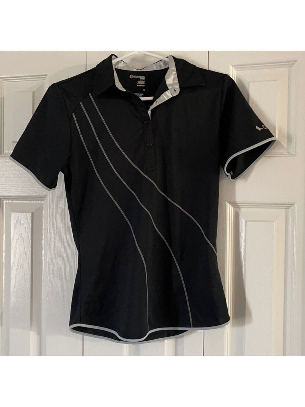 Sunice Silver Gold Shirt Size M 🥰🥰